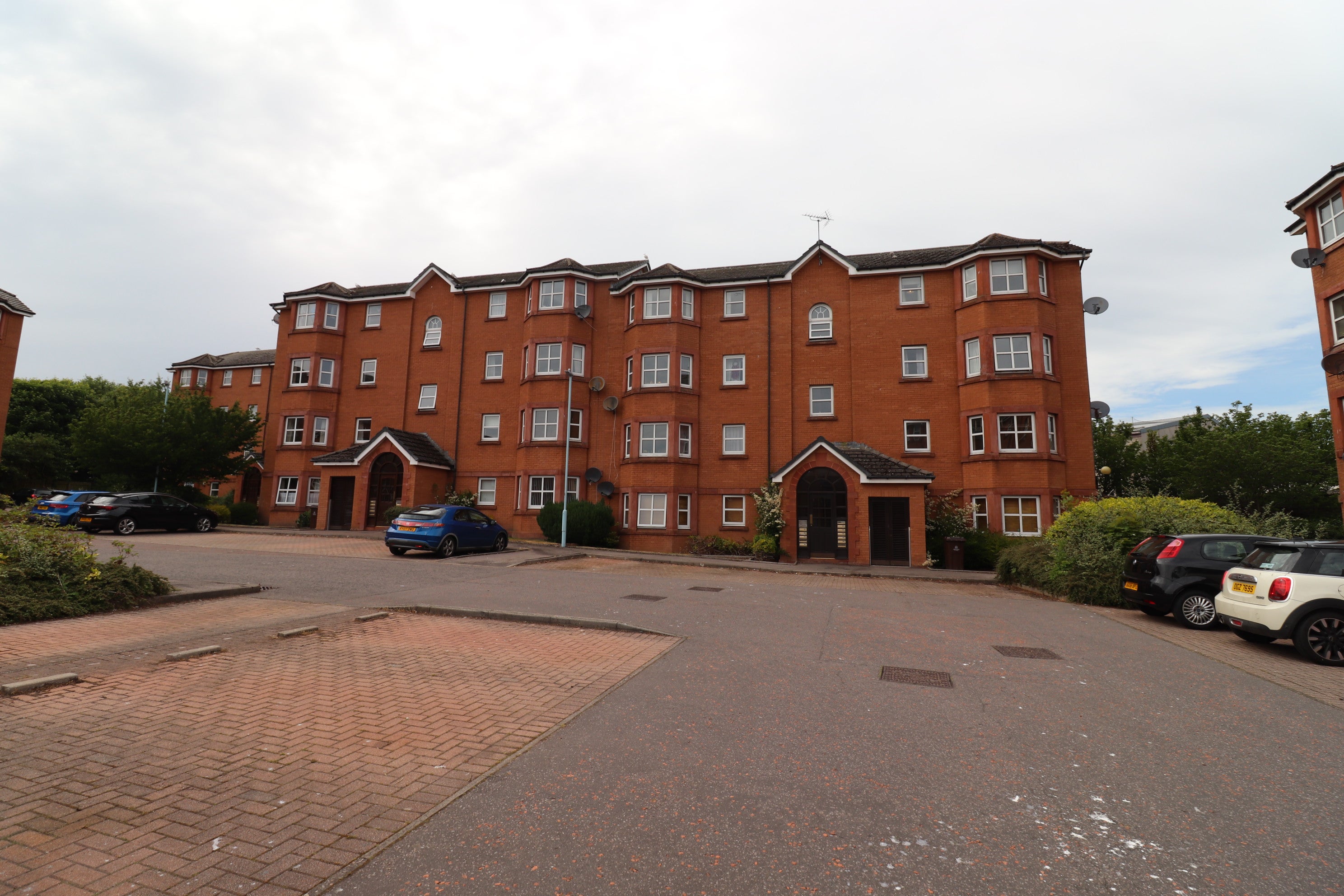 Flat Ashgrove Avenue in Aberdeen City