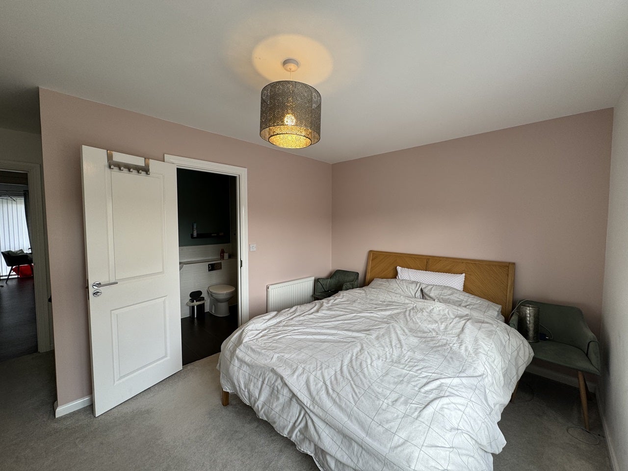 Flat Allium Rise in Dartford