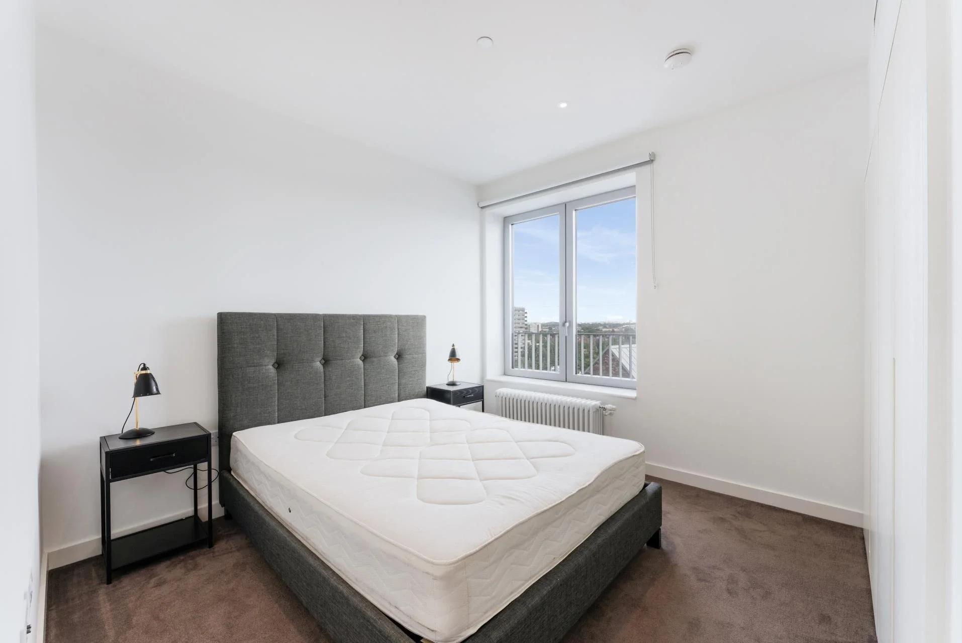 Flat Castle Slip in Greater London