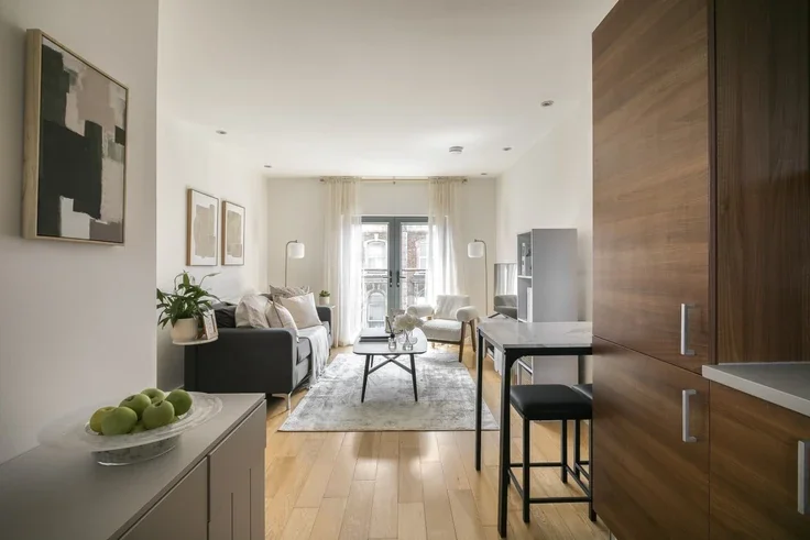 Flat Graham Road in Greater London