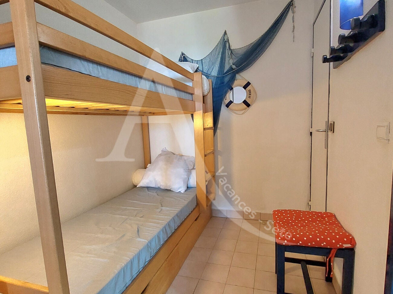 Room Rue Paul Baudasse in Sète