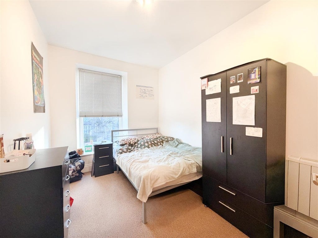 Flat Aster Close in Rotherham