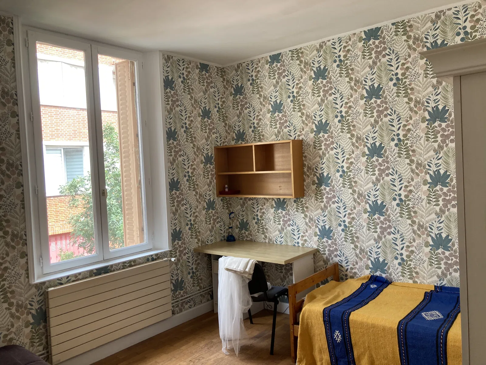 Chambre Rue Madiraa à Courbevoie