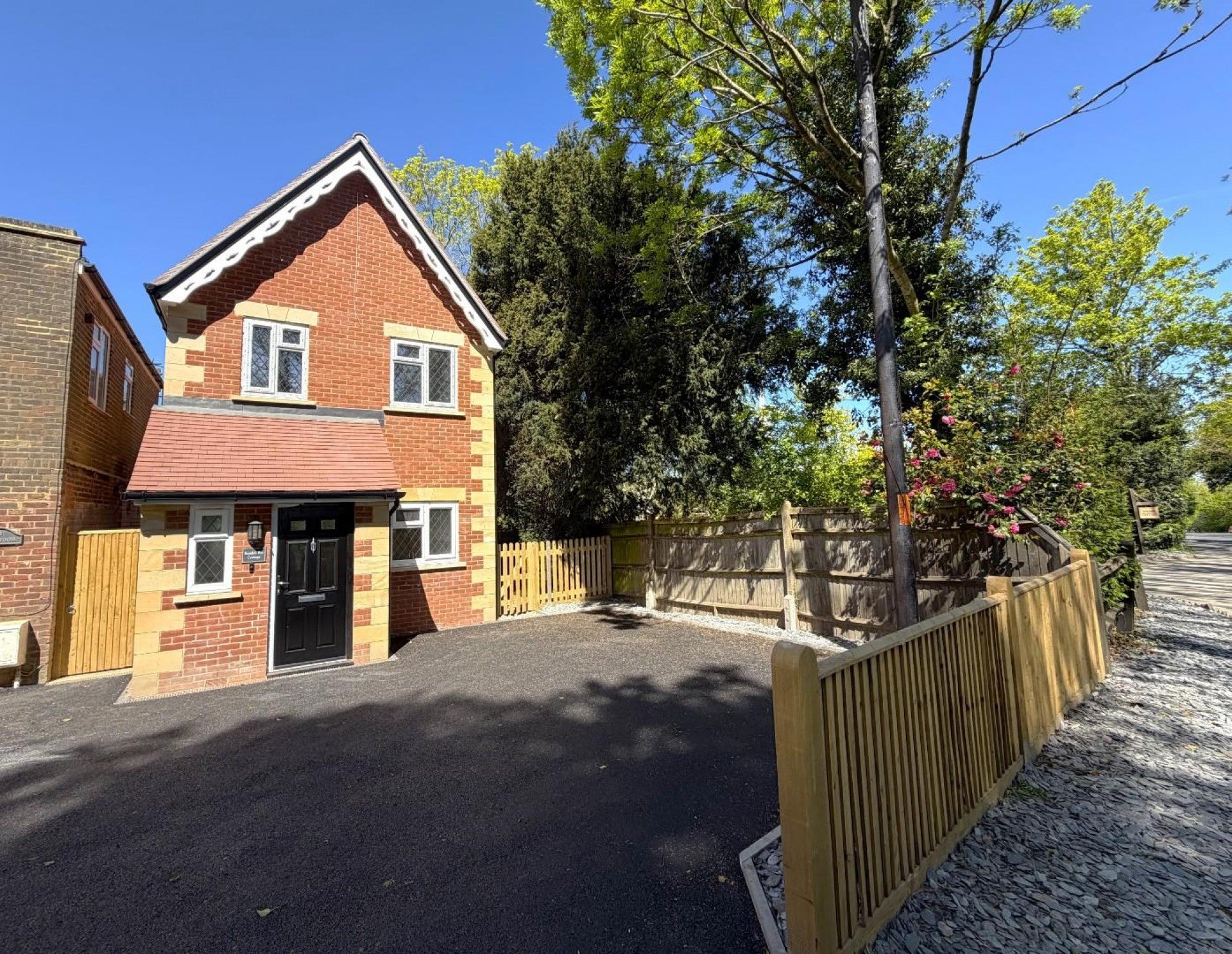 House Eridge Road in Wealden