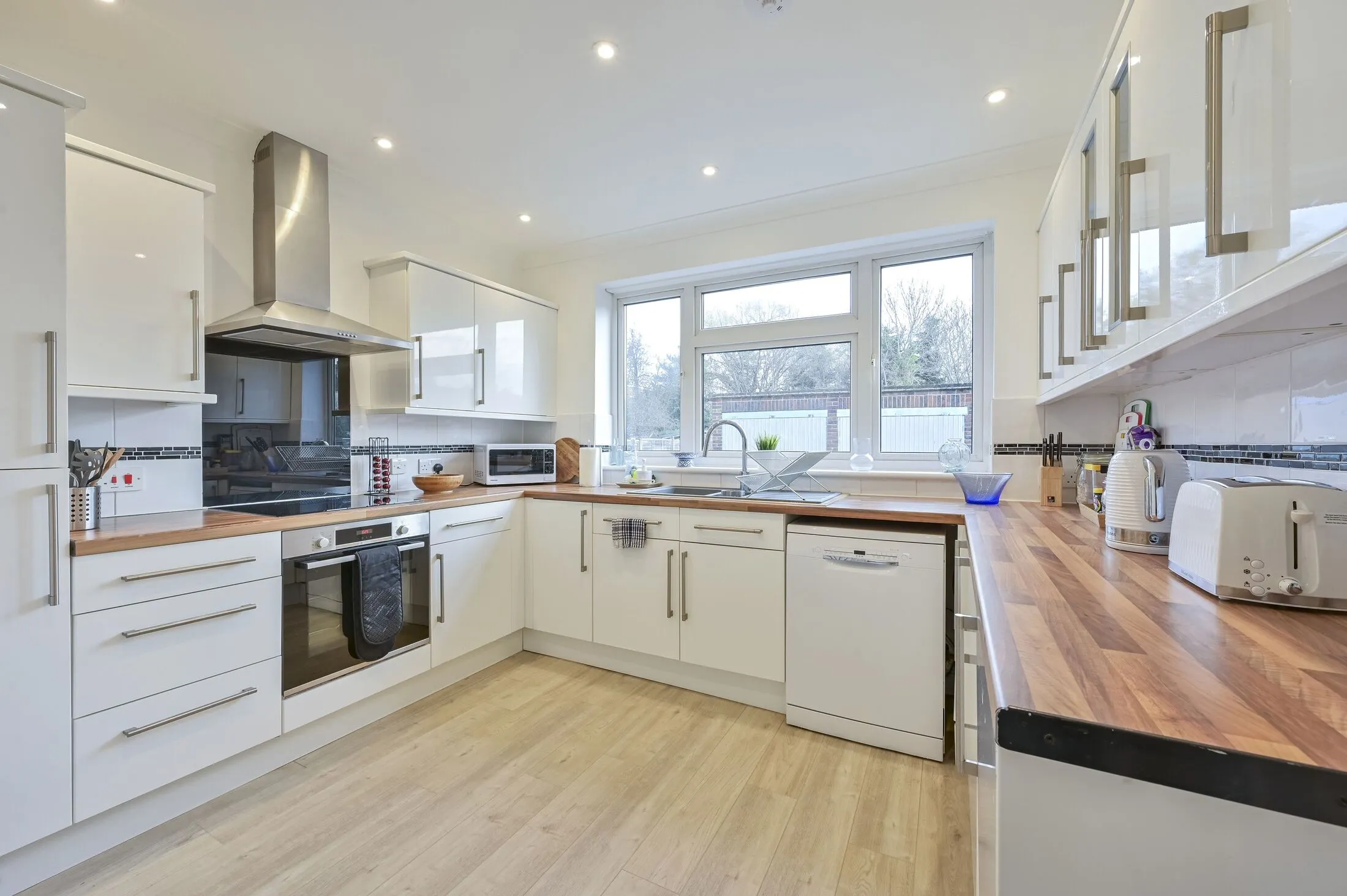 Flat Faraday Road in Greater London