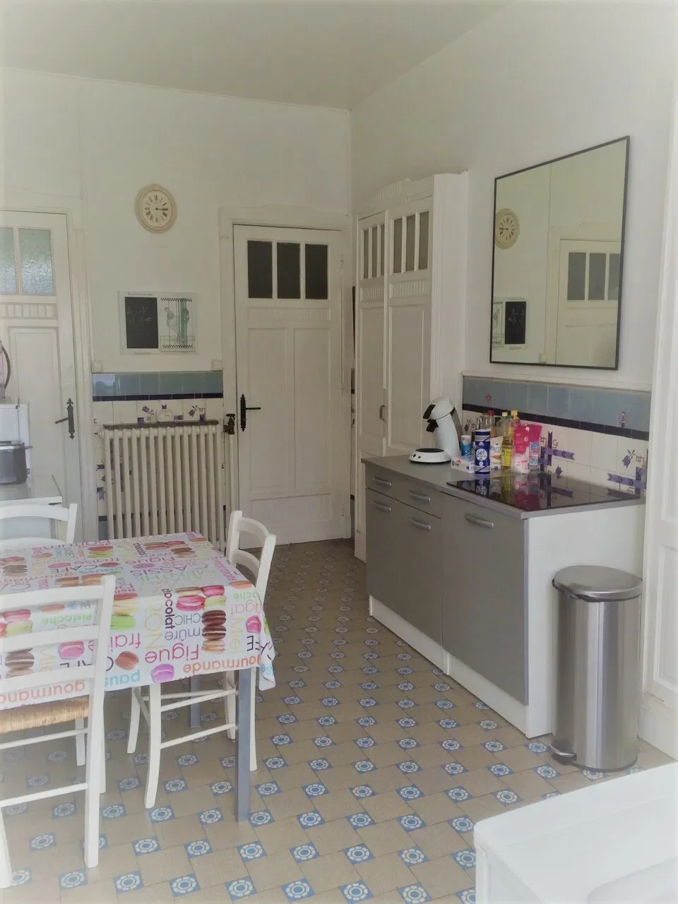 Room Rue de Louvroil in Hautmont