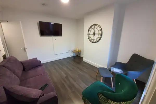 Room Salisbury Road in Wellingborough