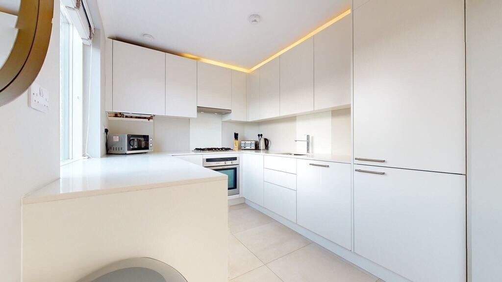 Flat Fulham Road in Greater London