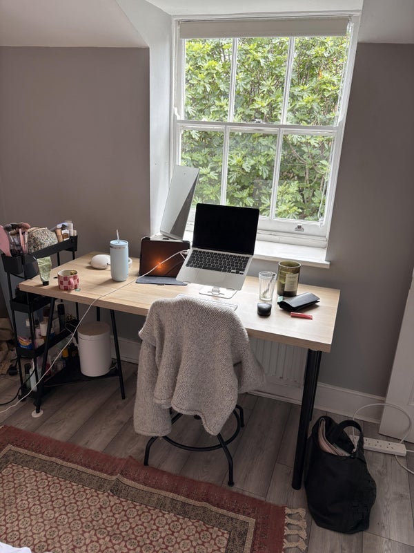 Room Jubilee Street in Greater London