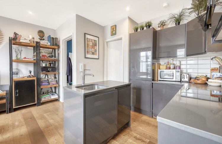 Room Roman Road in Greater London