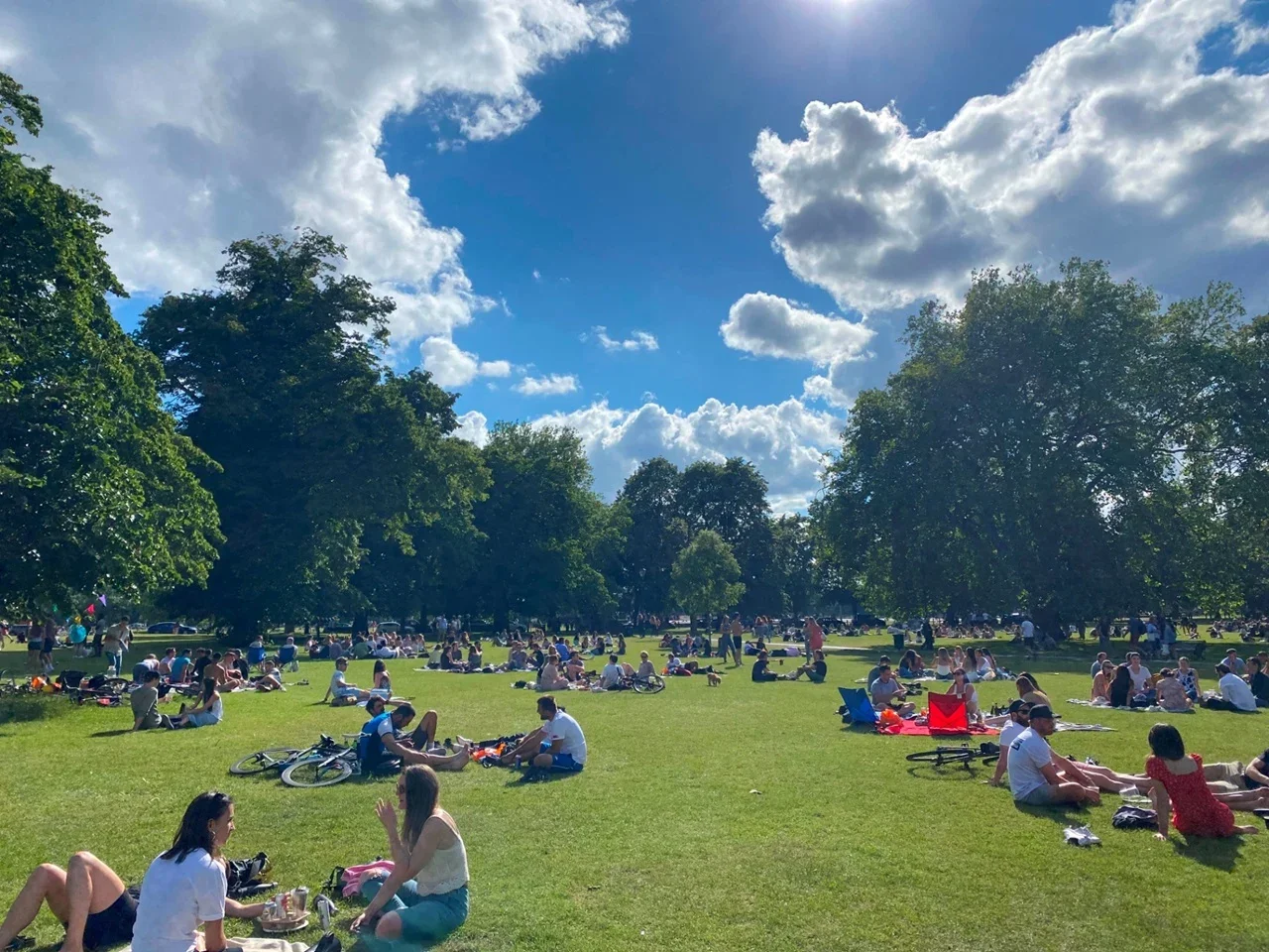 Flat Prescott Place in Greater London