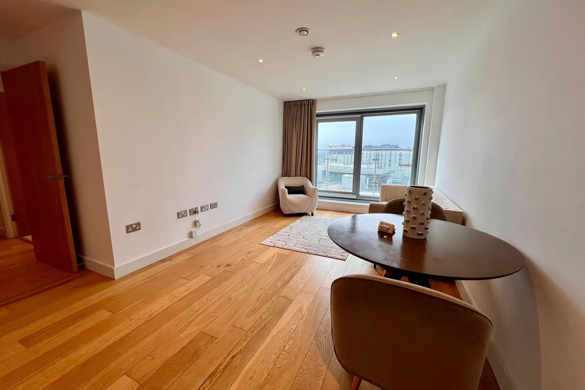 Flat Bute Terrace in Cardiff