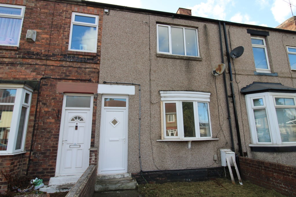 House Clive Street in Ferryhill Station