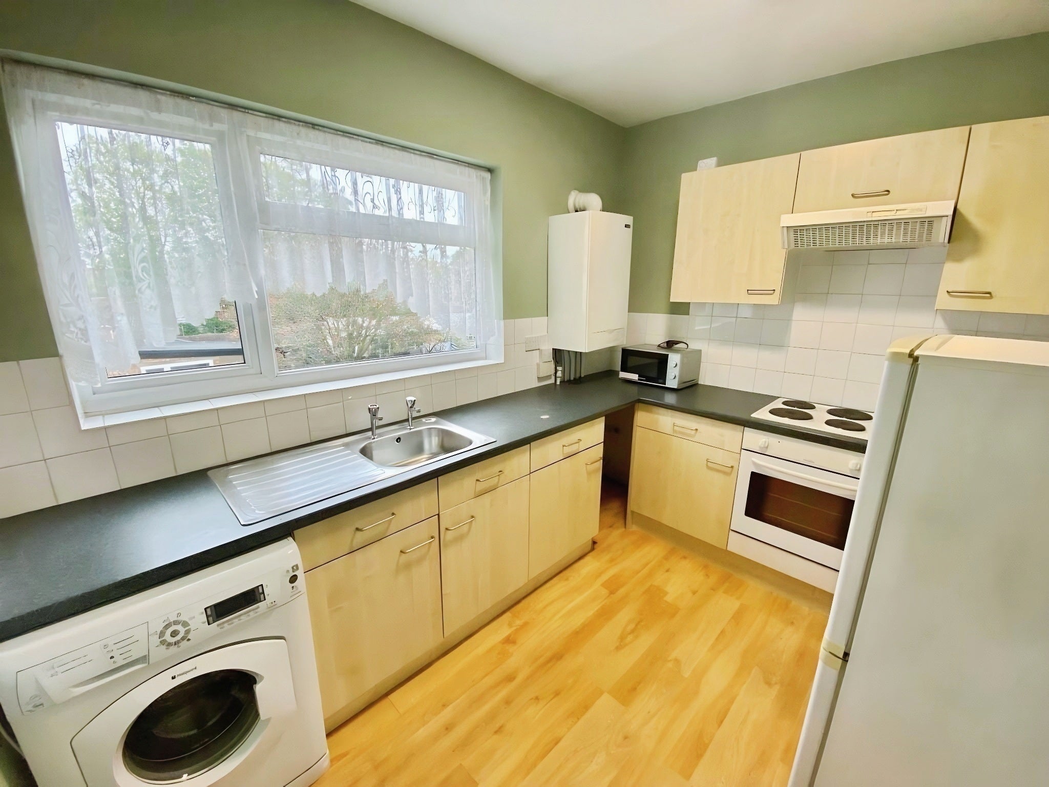 Flat Oundle Road in Peterborough