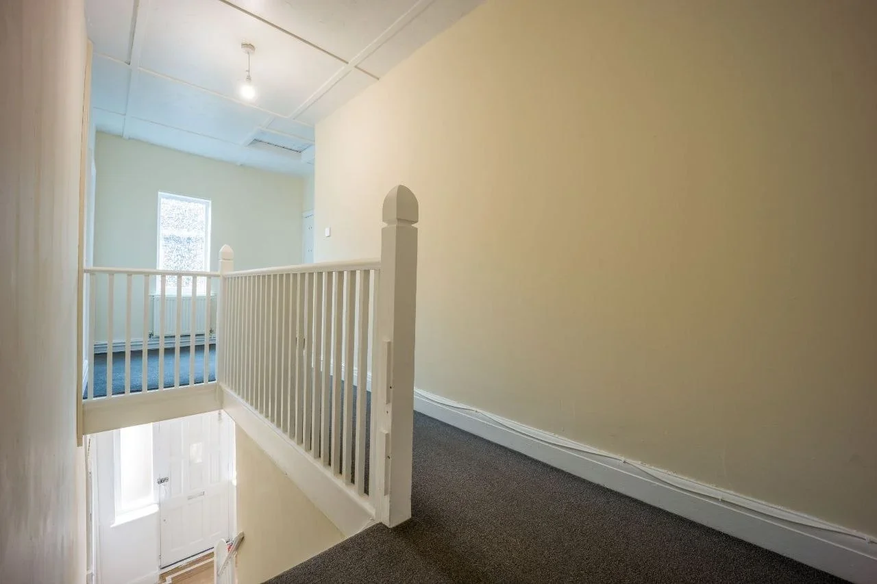 Room Mayplace Road East in Greater London